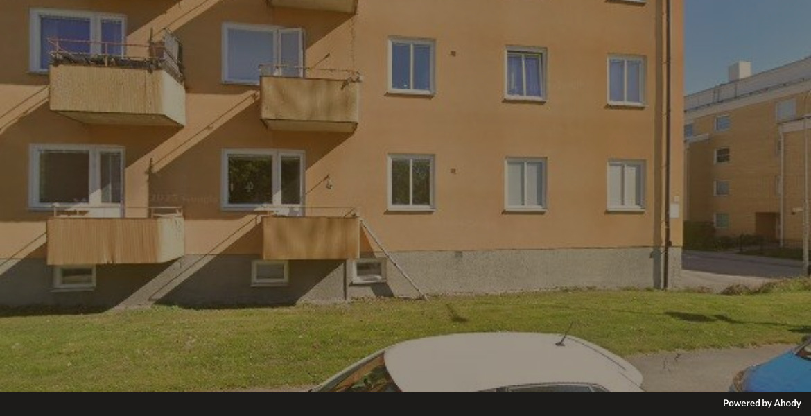 Kungsgatan_20A-_761_44_Norrtalje-_Sweden_bannerbear.jpg