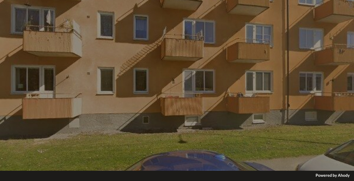 Kungsgatan_22B-_761_44_Norrtalje-_Sweden_bannerbear.jpg