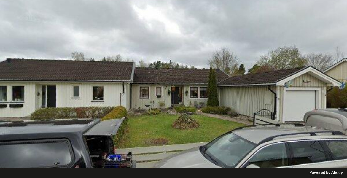 Parkvagen_1B-_762_51_Rimbo-_Sweden_bannerbear.jpg